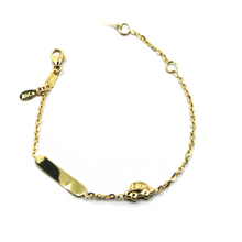 Load image into Gallery viewer, 18k yellow gold kid child boy bracelet with rounded car and engraving plate.