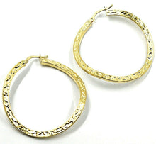 Cargar imagen en el visor de la galería, 18K YELLOW GOLD CIRCLE HOOPS PENDANT EARRINGS, 4 cm x 2 mm WORKED & ONDULATE.