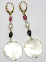 Charger l'image dans la galerie, 18k yellow gold pendant earrings, mother of pearl disc, green red tourmaline.