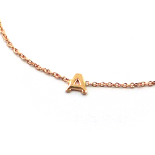 Cargar imagen en el visor de la galería, 18k rose gold rolo thin bracelet with central small 5mm letter initial A.