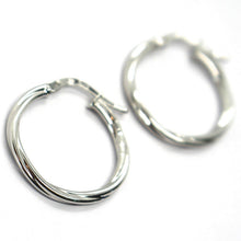 Load image into Gallery viewer, 18k white gold circle hoops twisted earrings 20 mm, smooth, 2 mm thick, Italy.