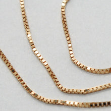 Charger l'image dans la galerie, 18k rose gold chain mini 0.8 mm venetian square link 19.7 inches made in Italy.