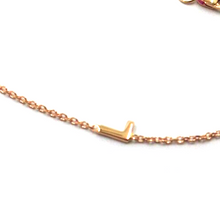 Cargar imagen en el visor de la galería, 18k rose gold rolo thin bracelet with central small 5mm letter initial L.
