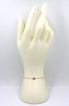 Cargar imagen en el visor de la galería, 18k rose gold rolo thin bracelet with central small 5mm letter initial O.