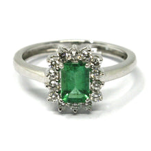 Charger l'image dans la galerie, 18k white gold rectangular ring, diamond & emerald, made in Italy.