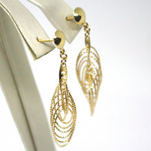 Charger l'image dans la galerie, 18K YELLOW GOLD PENDANT EARRINGS, MULTIPLE WORKED OVALS, SPIRAL 4cm, 1,6 INCHES.