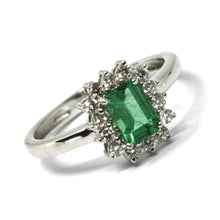 Charger l'image dans la galerie, 18k white gold rectangular ring, diamond & emerald, made in Italy.