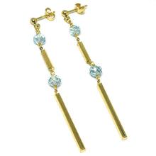 Charger l'image dans la galerie, 18k yellow gold pendant earrings, faceted aquamarine, tubes, length 2.75 inches.