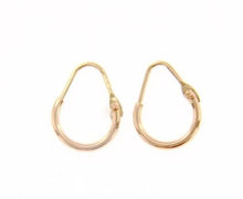 Cargar imagen en el visor de la galería, 18k rose gold round circle earrings diameter 8 mm width 1.7 mm, made in Italy.
