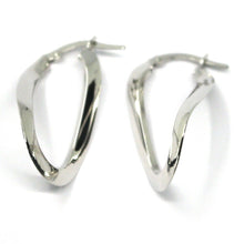 Cargar imagen en el visor de la galería, 18k white gold pendant earrings ondulate oval drop hoops 3cm, 1.18" inches.