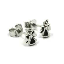 Cargar imagen en el visor de la galería, 18k white gold button earrings, mini 8mm guardian angels, butterfly closure.