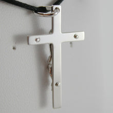 Charger l'image dans la galerie, 18k white gold cross with Jesus, smooth, finely squared engravable made in Italy.