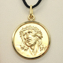 Cargar imagen en el visor de la galería, 18k yellow gold Ecce Homo, Jesus Christ face medal pendant very detailed made in Italy, 21 mm.