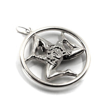 Charger l'image dans la galerie, 18k white gold pendant, rounded Trinacria, length 30mm, two faces, medallion.