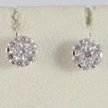 Load image into Gallery viewer, 18k white gold 5 mm flower sun earrings white zirconia 0.5 carats.