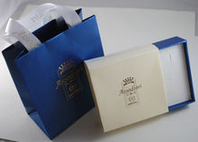 Load image into Gallery viewer, SOLID 18K WHITE & YELLOW GOLD SOCCER SHOE, SATIN PENDANT, SHOES, MADE IN ITALY.