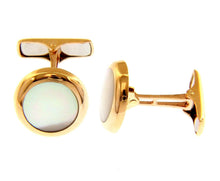 Charger l'image dans la galerie, 18k rose gold cufflinks, round 15mm button with mother of pearl made in Italy.