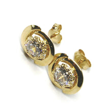 Cargar imagen en el visor de la galería, 18K YELLOW GOLD BUTTON EARRINGS CUBIC ZIRCONIA, OVAL WAVE WORKED FRAME, 10 MM.
