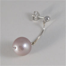 Load image into Gallery viewer, 18k white gold earrings with purple round freshwater pearls 13 mm made in Italy.