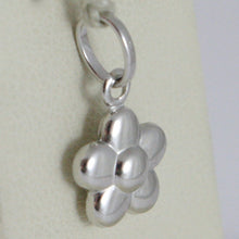 Cargar imagen en el visor de la galería, 18k white gold rounded flower daisy pendant charm 17 mm smooth made in Italy.