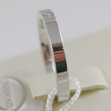 Cargar imagen en el visor de la galería, 18k white gold wedding band Unoaerre square comfort ring, diamond made in Italy.