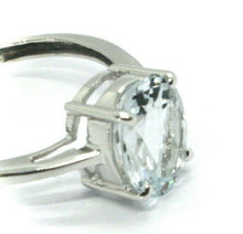Load image into Gallery viewer, SOLID 18K WHITE GOLD RING with OVAL AQUAMARINE 2.6 Carats, SOLITAIRE.