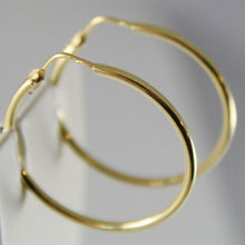 Cargar imagen en el visor de la galería, 18K YELLOW GOLD EARRINGS CIRCLE HOOP 28 MM 1.10 INCHES DIAMETER MADE IN ITALY.