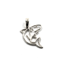 Charger l'image dans la galerie, 18K WHITE GOLD PENDANT, FLAT SMALL SHARK 16mm 0.63", SOLID, MADE IN ITALY.