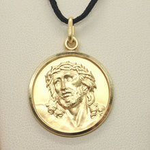 Cargar imagen en el visor de la galería, 18k yellow gold Ecce Homo, Jesus Christ face medal pendant very detailed made in Italy, 19 mm.