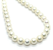 Cargar imagen en el visor de la galería, 18k yellow gold 8/8.5 mm round white freshwater pearls necklace, 45cm 18".