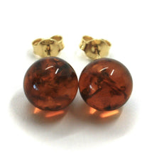 Load image into Gallery viewer, solid 18k yellow gold lobe earrings, orange amber 11mm spheres butterfly closure.