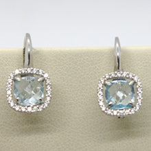 Cargar imagen en el visor de la galería, 18k white gold leverback earrings cushion blue topaz, zirconia frame.