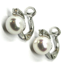 Load image into Gallery viewer, solid 18k white gold clips earrings, saltwater akoya pearls 8/8.5 mm, diamonds.