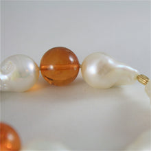 Cargar imagen en el visor de la galería, 18k yellow gold bracelet with strand of pearls and amber 7.87 in made in Italy.