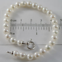 Load image into Gallery viewer, 18k white gold bracelet 7.5 inches with white 6 mm fw pearls, made in Italy.