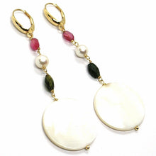 Charger l'image dans la galerie, 18k yellow gold pendant earrings, mother of pearl disc, green red tourmaline.
