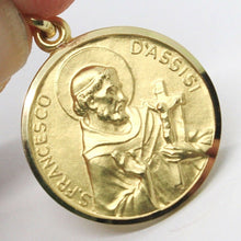 Load image into Gallery viewer, 18k yellow gold St Saint Francis Francesco Assisi medal, made in Italy, 17 mm.