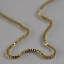 Cargar imagen en el visor de la galería, 18K YELLOW GOLD CHAIN MINI 0.7 MM VENETIAN SQUARE LINK 15.75 INCH. MADE IN ITALY.