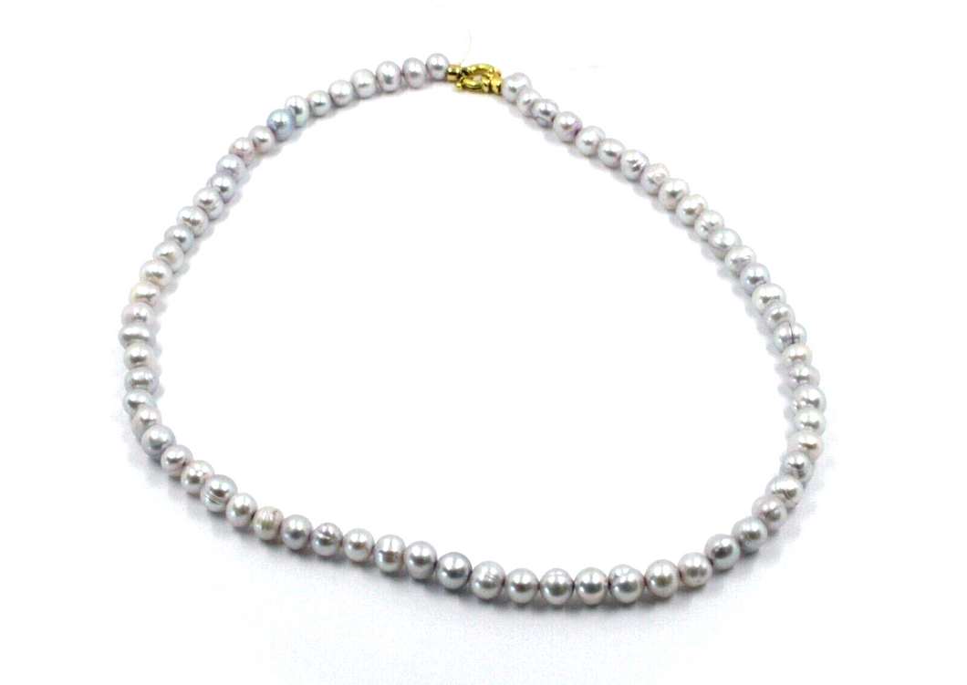 Collar de oro amarillo de 18 quilates de 50 cm con perlas barrocas de agua dulce redondas/ovaladas de color púrpura de 6 mm.