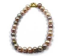 Cargar imagen en el visor de la galería, Pulsera de oro amarillo de 18 quilates de 7,9&quot; con perlas barrocas de color púrpura, redondas/ovaladas, de 7-7,5 mm.
