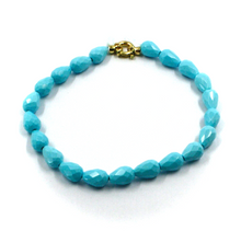 Cargar imagen en el visor de la galería, Pulsera de cuentas de oro amarillo de 18 quilates de 20 cm con gotas de turquesa reconstruida de 8 mm.
