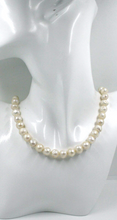 Cargar imagen en el visor de la galería, Collar de oro amarillo de 18 quilates de 16&quot;, perlas barrocas blancas facetadas de agua dulce de 9/9,5 mm
