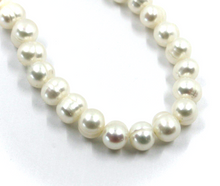 Load image into Gallery viewer, 18k yellow gold 16&quot; necklace, 7/7.5mm baroque freshwater round/oval white pearls
