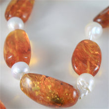 Load image into Gallery viewer, SOLID 18K YELLOW GOLD NECKLACE WITH DROP PEARLS AND BALTIC AMBER MADE IN ITALY
