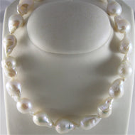 SOLID 18K YELLOW GOLD NECKLACE WITH BIG LUSTER BAROQUE DROP PEARLS MADE IN ITALY