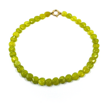 Load image into Gallery viewer, 18k yellow gold necklace 16&quot; with 10mm green/yellow jasper faceted hearts
