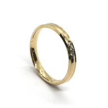 Load image into Gallery viewer, 18K YELLOW GOLD BAND TRILOGY 3 DIAMONDS CT 0.03 UNOAERRE 3mm RING, MADE IN ITALY
