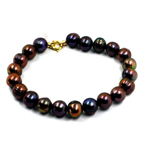 Cargar imagen en el visor de la galería, Pulsera de oro amarillo de 18 quilates de 18,1 cm con perlas barrocas de agua dulce de color morado oscuro de 9/9,5 mm.
