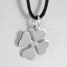 Load image into Gallery viewer, 18K WHITE GOLD PENDANT CHARM 18 MM, FLAT LUCKY FOUR LEAF CLOVER, MADE IN ITALY
