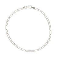 Pulsera de oro blanco macizo de 18 quilates con clip ovalado de tubo redondeado de 2,5 x 7 mm, 19 cm.